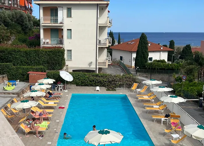 Mare Pietra Ligure