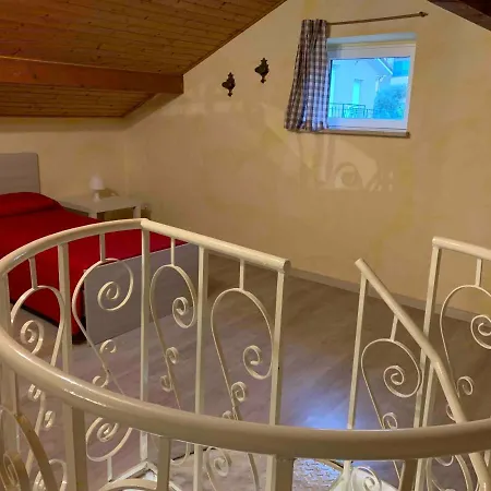 Ξενοδοχείο με διαμερίσματα Mare 3*