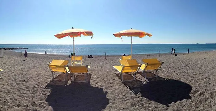 아파트호텔 Mare 피에트라리구레